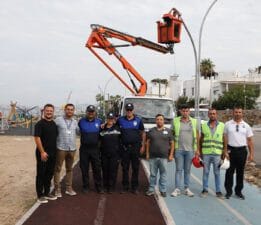 Turgutreis kıyıları aydınlandı