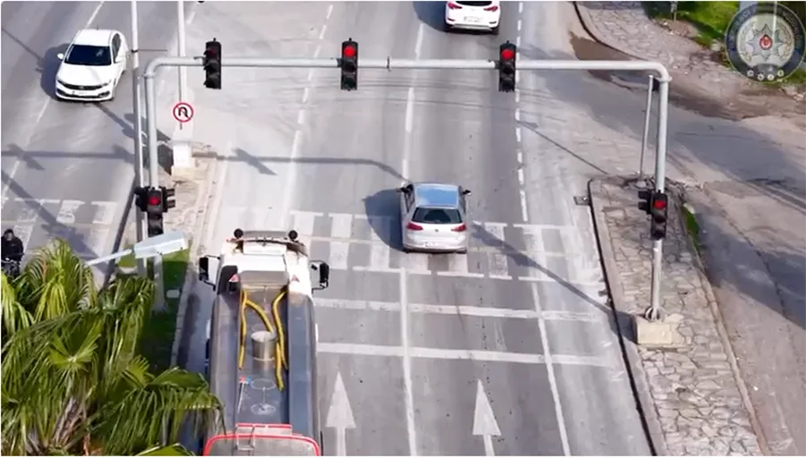 Işıklı kavşaklarda denetim: 23 bin 294 TL ceza