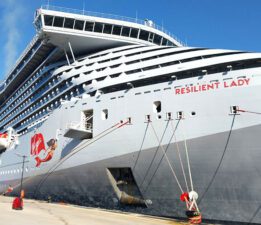 “Resilient Lady” 2 bin 556 yolcuyla Bodrum’da