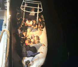 Düzensiz göçmenlerin umuda yolculuğu sürüyor