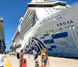 Bodrum’a iki kruvaziyerle 3 bin 308 yolcu geldi