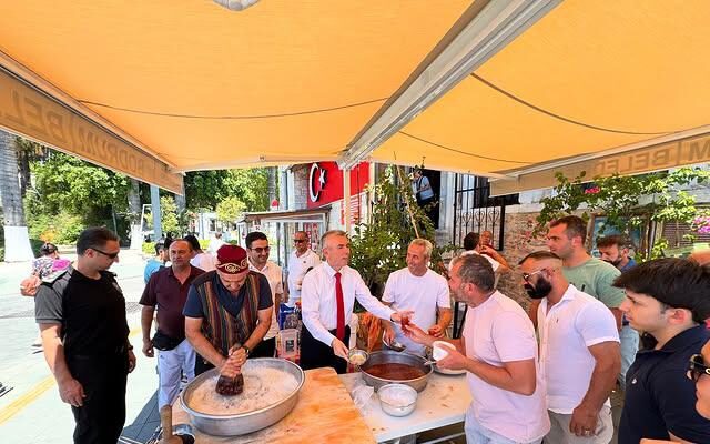 Adliye Camii’nde Aşure Günü
