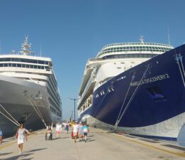 2 gemi ile 2 bin 482 turist Bodrum’da