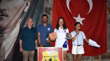 Şampiyona özel tören