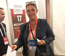 Umut Anıl Özdoğan, istifa etti