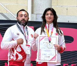 Bodrum’a Madalyalarla Döndüler