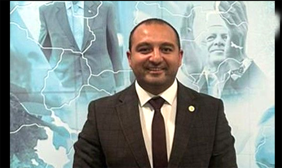 “Dualarınızı eksik etmeyin” dedi istifa etti