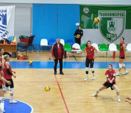 Bodrum’un İncileri Vakıfbank maçına hazırlanıyorlar