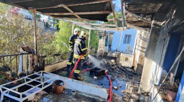 Elektrik tesisatından çıkan yangın korkuttu