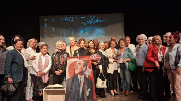 “Bir başka Atatürk” alkışlandı