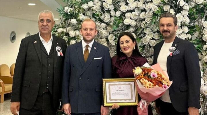 Milaslı Öğretmen Berna Bıçakçı’ya Hizmet Şeref Belgesi