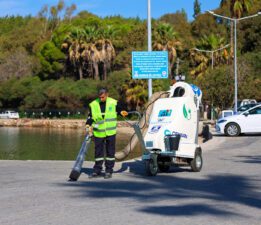 Yeni Nesil Elektrikli Yol Süpürme Araçları Bodrum Sokaklarında