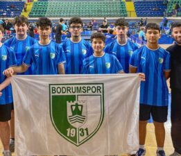 Bodrumspor Masa Tenisi Kütahya’da grup birincisi oldu