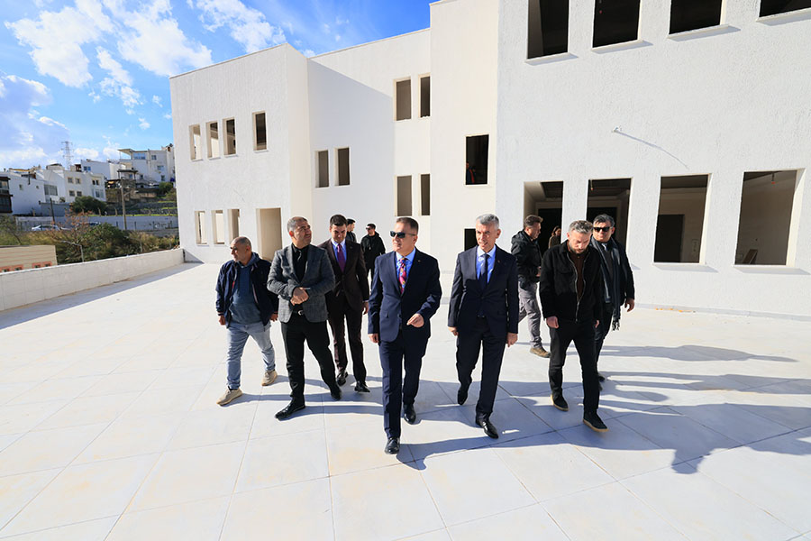 Vali Akbıyık, Bodrum’a müjdelerle geldi