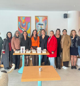 Dr. Hülya İskenderoğlu Bodrum’da okuyucularıyla buluştu