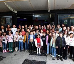 Belediyeden Çocuklara Yarıyıl Tatilinde Sürpriz Sinema Gösterimi