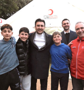 Kızılay Çadırında Birlik ve Dayanışma Sofrası