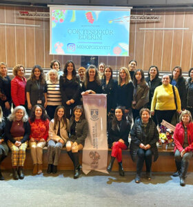 “Menopozda Beden, Beslenme ve Denge” Etkinliği