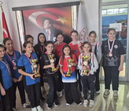 Kerem Aydınlar Ortaokulu Masa Tenisinde Muğla Şampiyonu Oldu