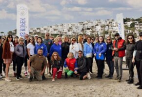 60 kadın ilk kez kürekle tanıştı