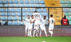 Altın değerinde 3 puanla döndüler