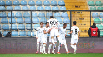 Altın değerinde 3 puanla döndüler