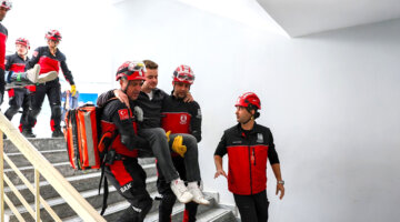 Deprem Haftası Kapsamında Okullarda Tatbikat yapıldı