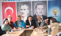 Ak Kadınlar Sahaya İniyor