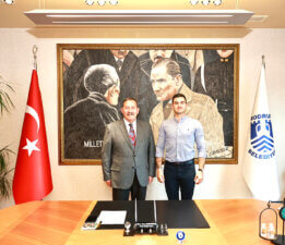 Başkan Topuz’dan Başkan Mandalinci’ye Ziyaret