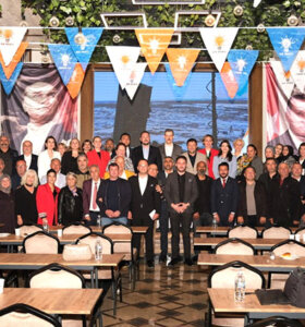 AK Parti Bodrum’dan “Tek vücut” mesajı verdi