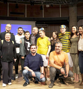 “Otizm Bestiz Sahne” Bodrum’da sahnelendi