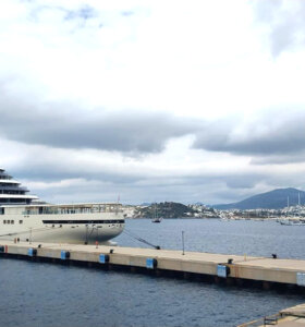 Four Seasons 1, 143 yolcu ile Bodrum’a geldi