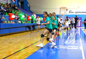 23 Nisan Mini Voleybol Şenliği