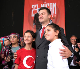 Başkan Mandalinci’den 23 Nisan Mesajı