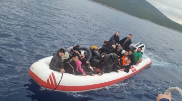 16’sı çocuk 40 göçmen yakalandı