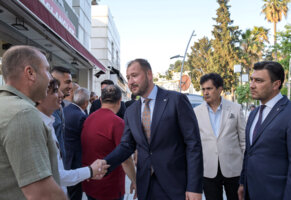 AK Parti Bodrum’da partililer bayramlaştı