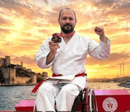 Bodrumlu Para-Karate Sporcusu Deniz Korudağ Dünya Şampiyonu Oldu