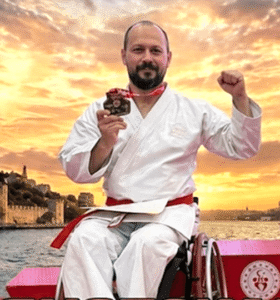 Bodrumlu Para-Karate Sporcusu Deniz Korudağ Dünya Şampiyonu Oldu