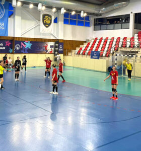 Denizin Kızları İstanbul’da Yarı Finale Yükseldi