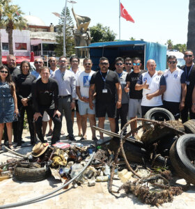 Deniz Dibi Temizliği Turgutreis’te Yapıldı
