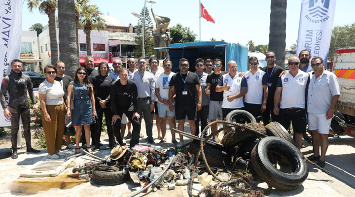 Deniz Dibi Temizliği Turgutreis’te Yapıldı