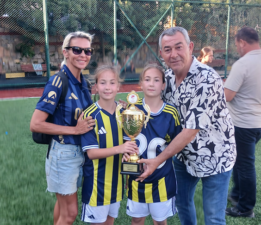 Bodrumlu ikizler Fenerbahçe’de ilk şampiyonluğunu yaşadı