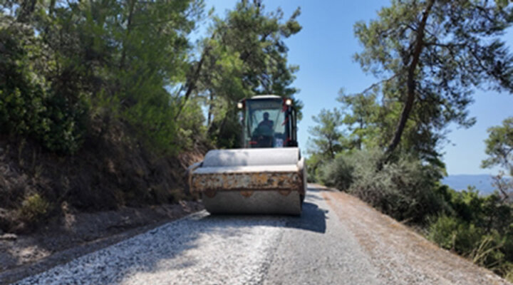 Sathi Kaplama Asfalt Çalışmaları Planlı Şekilde Sürüyor