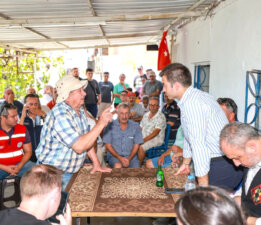 Başkan Mandalinci Saha Çalışmalarını Karaova’da sürdürdü