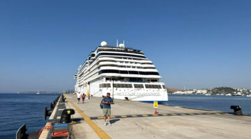 “Seven Seas Splendor” Bodrum’da