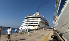 Bodrum’a iki gemi birden geldi