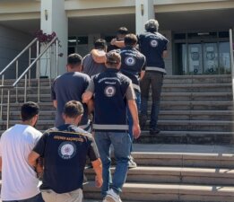 Göçmen kaçakçılığı operasyonunda 5 tutuklama