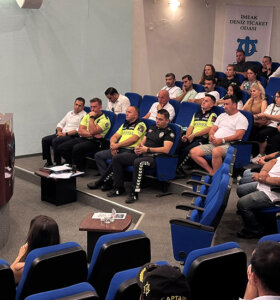 Bodrum’da öğrenci taşımacılığı yapan servisçiler bilgilendirildi