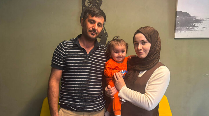 11 Aylık Samira’nın Yaşam Mücadelesi: “Allah Rızası İçin Kızımın Elinden Tutun”
