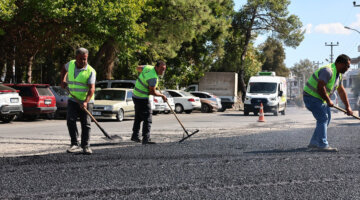 Belediye Asfalt Çalışmalarına Devam Ediyor